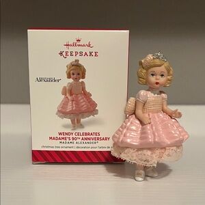 Hallmark Ornaments Madame Alexander Series (19th - 2014)